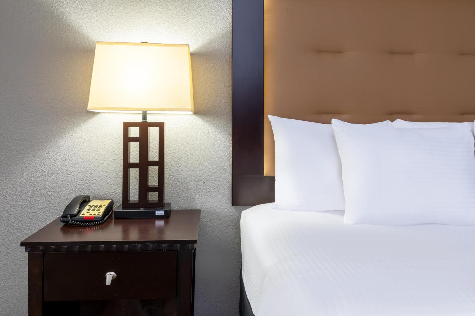 La Quinta By Wyndham Mt. Pleasant Hotel Mount Pleasant Kültér fotó